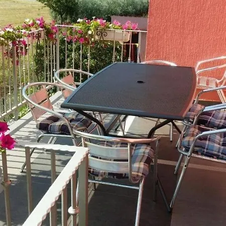 In Vrvari With Balcony, Air Conditioning, W-lan, Washing Machine 664-2 *